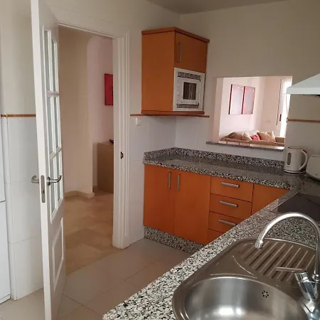 Pelicanos Golf & - Spacious And Modern With Terrace And Private Pool