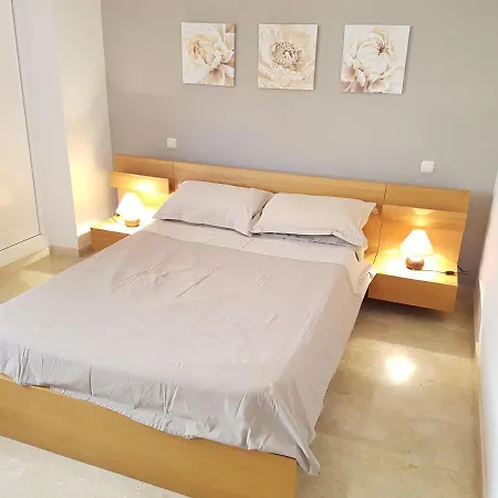 Pelicanos Golf & - Spacious And Modern With Terrace And Private Pool Apartman *